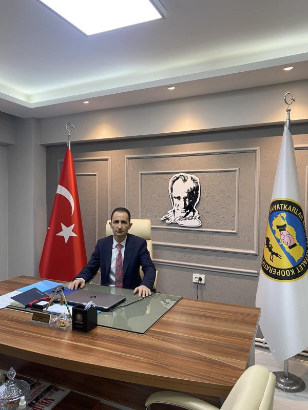 Sapanca Şoförler Odası seçimlerinde Osman Kubilay yeniden başkan