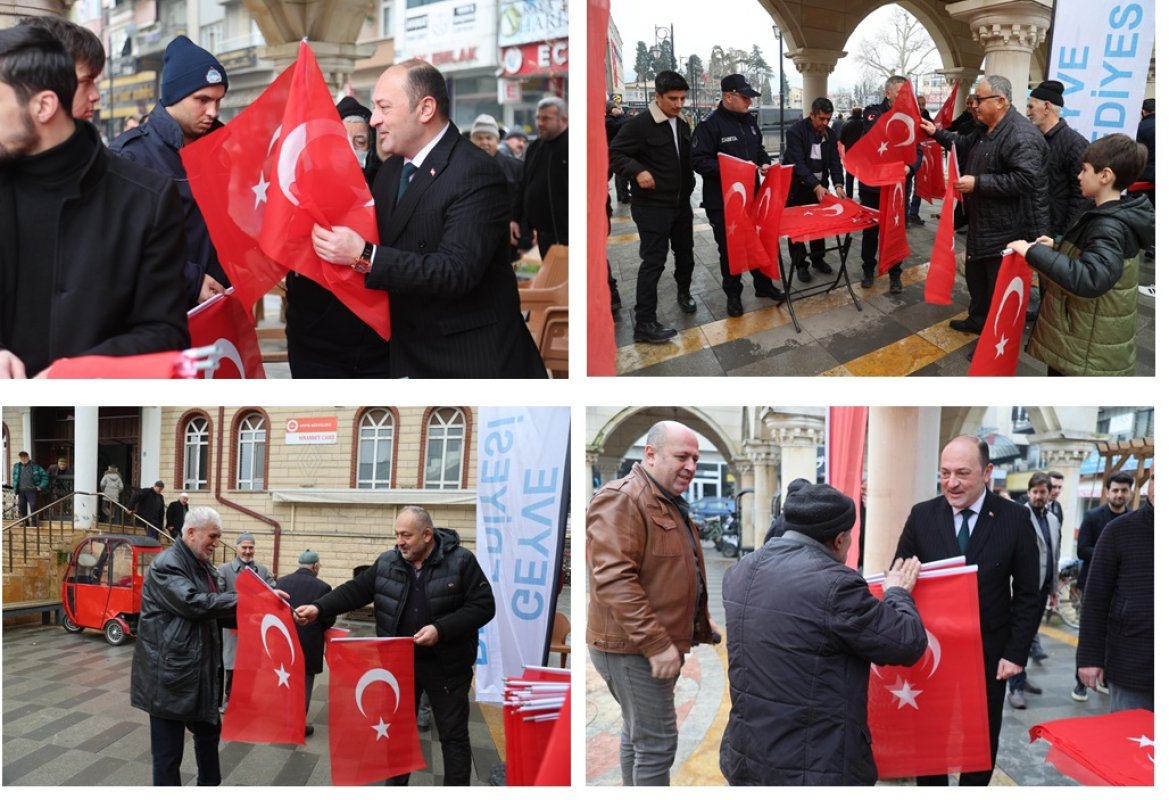 Geyve Bayraklarla donatıldı.