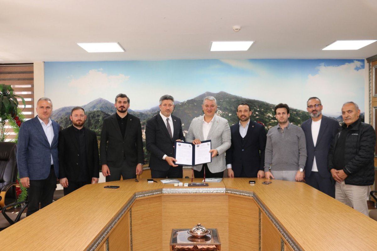 Serdivan ve Güneysu Arasında Kardeş Şehir Protokolü İmzalandı