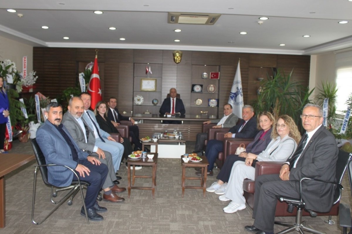 Cumhuriyet Halk Partisi Sakarya İl Başkanlığı’ndan SESOB Başkanı Muzaffer Kabacan’a Ziyaret