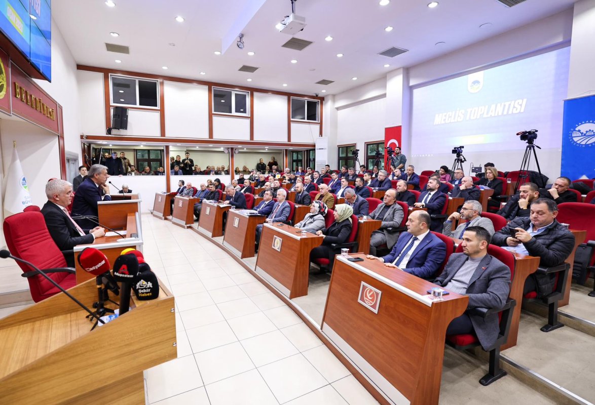“Sapanca Gölü kıyılarını vatandaşlarımızın kullanımına sunmakta kararlıyız”